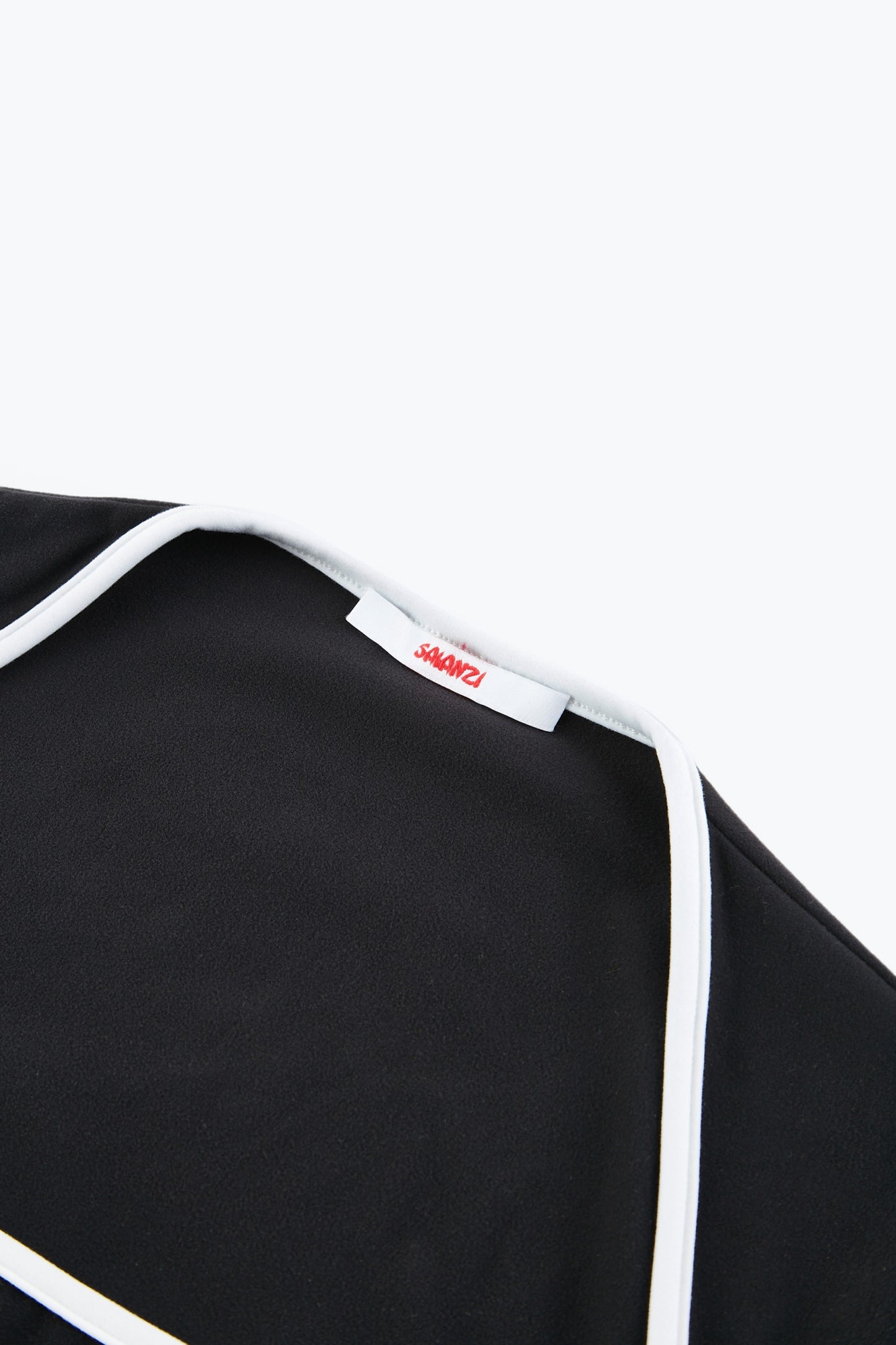 Neo Quuen Long Sleeve Top