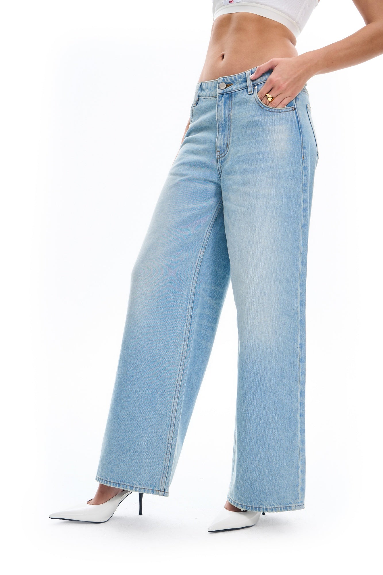 V-Waist Straight Jeans