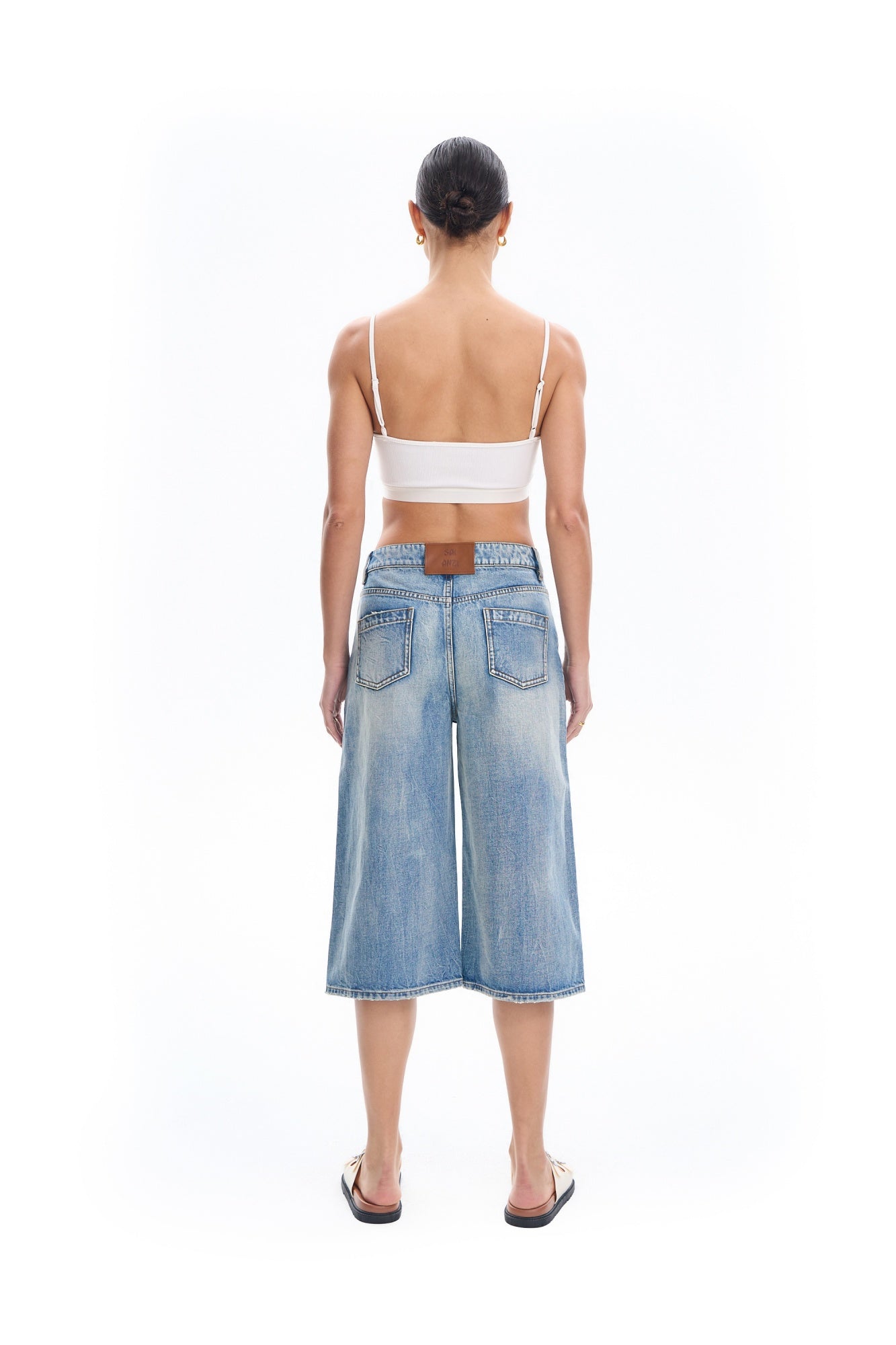 Wide Leg Cropped Jeans