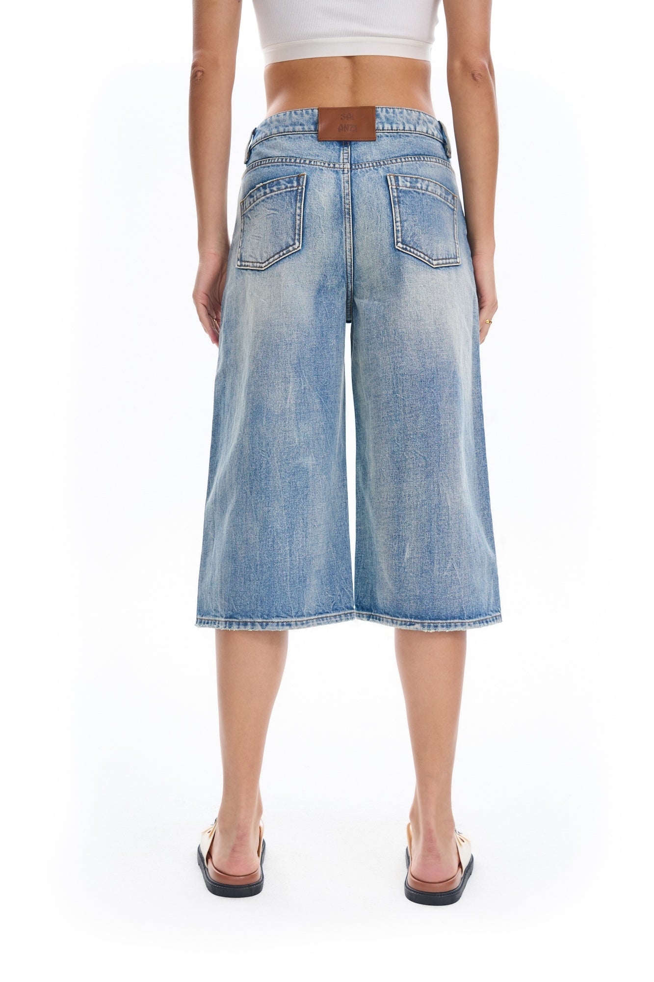 Wide Leg Cropped Jeans