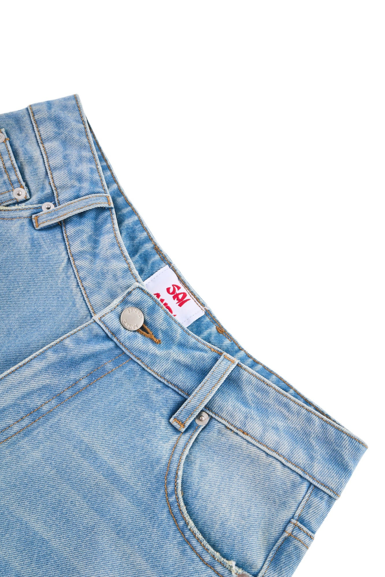 V-Waist Straight Jeans