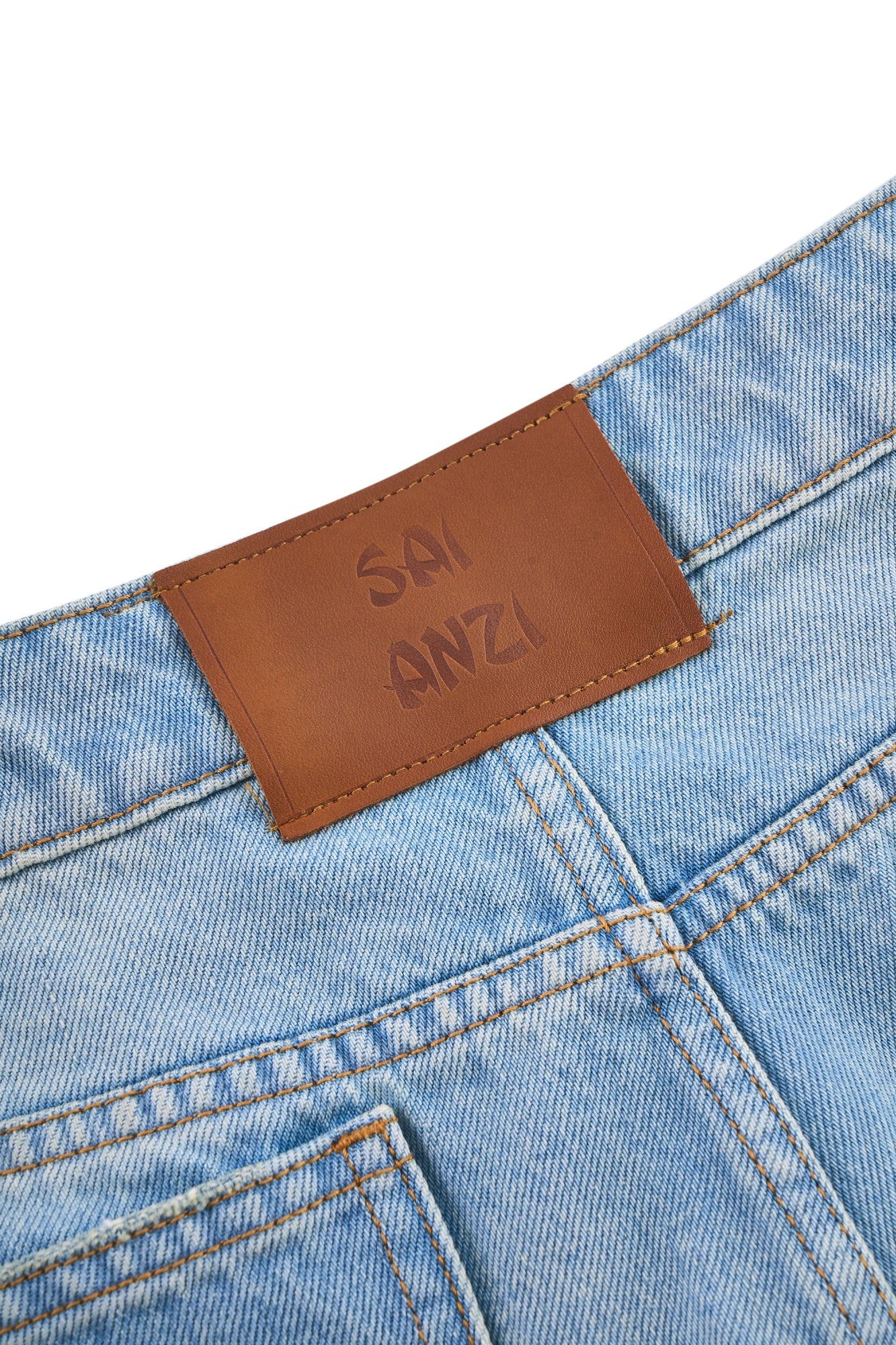 V-Waist Straight Jeans